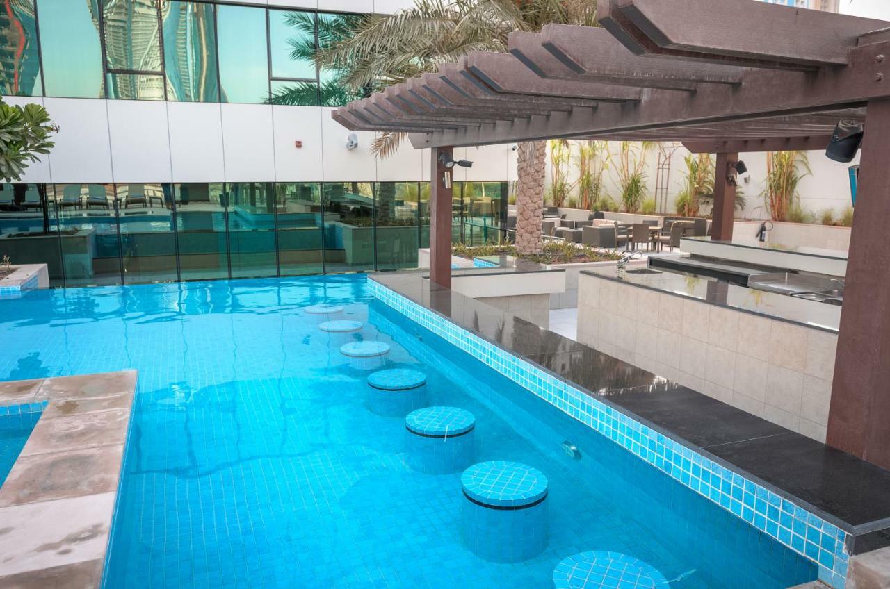 Waterfront Downtown- Damac Maison Canal View Dubai Bagian luar foto