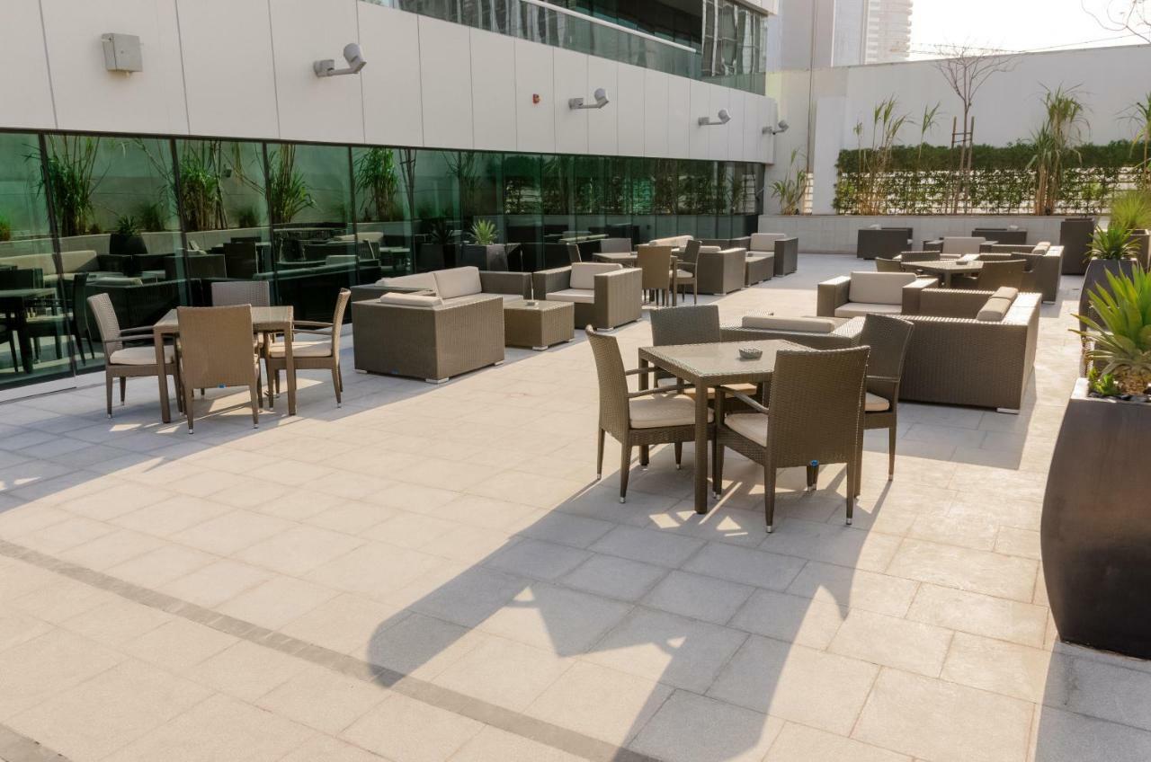Waterfront Downtown- Damac Maison Canal View Dubai Bagian luar foto